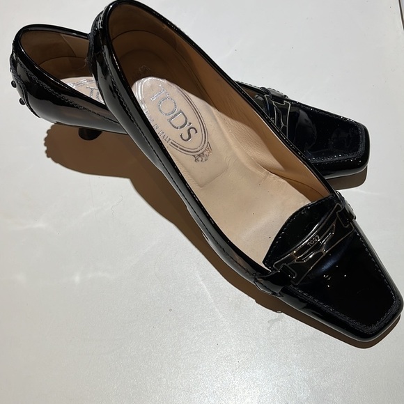 TOD’S Made In Italy Black Loafer Driving Shoe Style Patent Pumps Women’s Size 7 - Picture 11 of 11